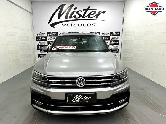 VOLKSWAGEN TIGUAN 2.0 350 TSI GASOLINA ALLSPACE R-LINE 4MOTION DSG VOLKSWAGEN TIGUAN 2.0 350 TSI GASOLINA ALLSPACE R-LINE 4MOTION DSG
